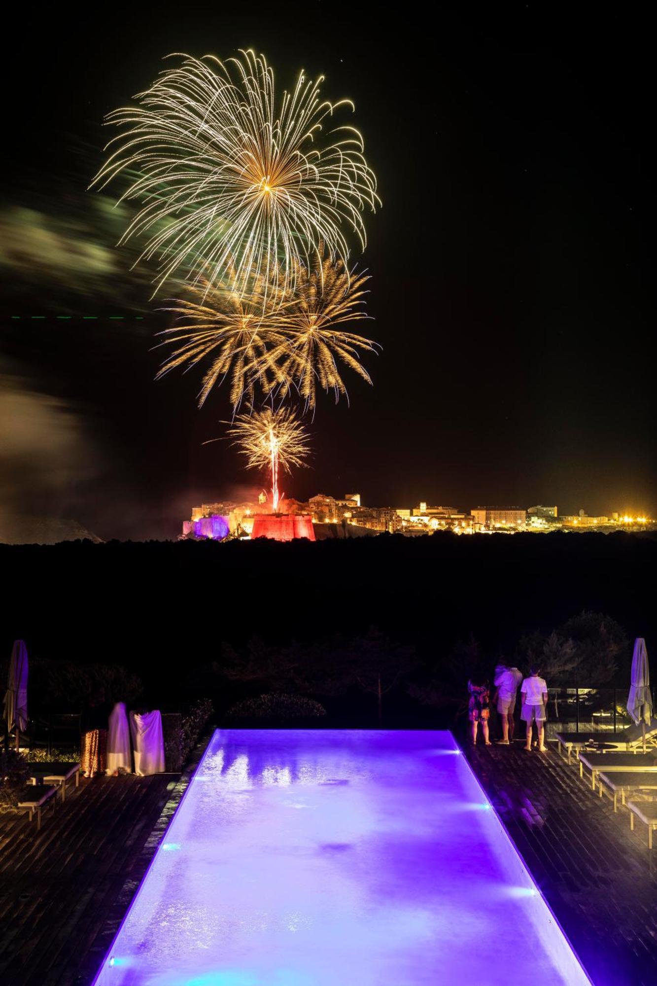Hotel & Spa Version Maquis Citadelle Bonifacio  Exterior photo